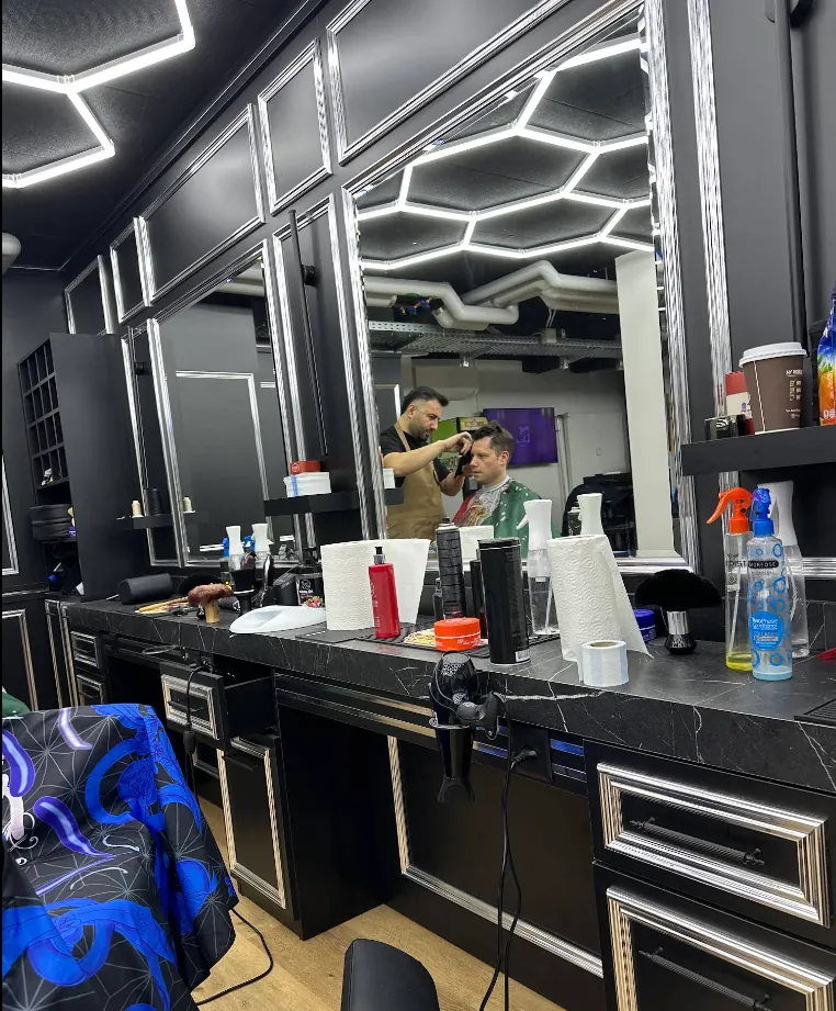 Barber bei der Arbeit in Luzern